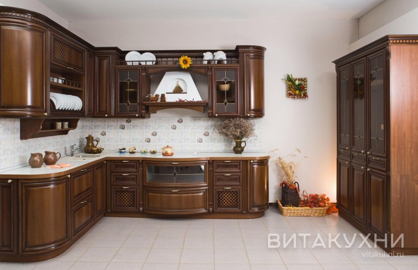 Кухня Вероника, Вита Кухни