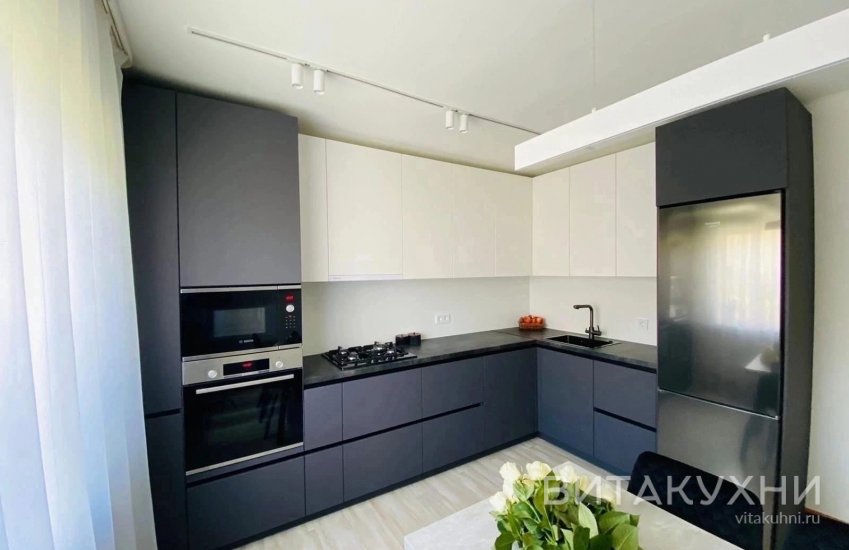 Кухня Спаркс, Вита Кухни