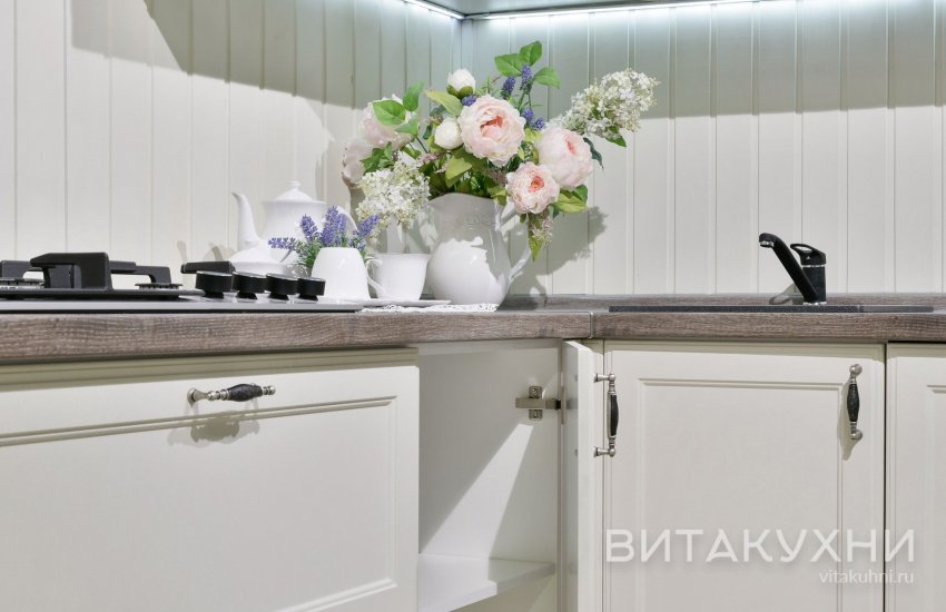 Кухня Альба, Вита Кухни