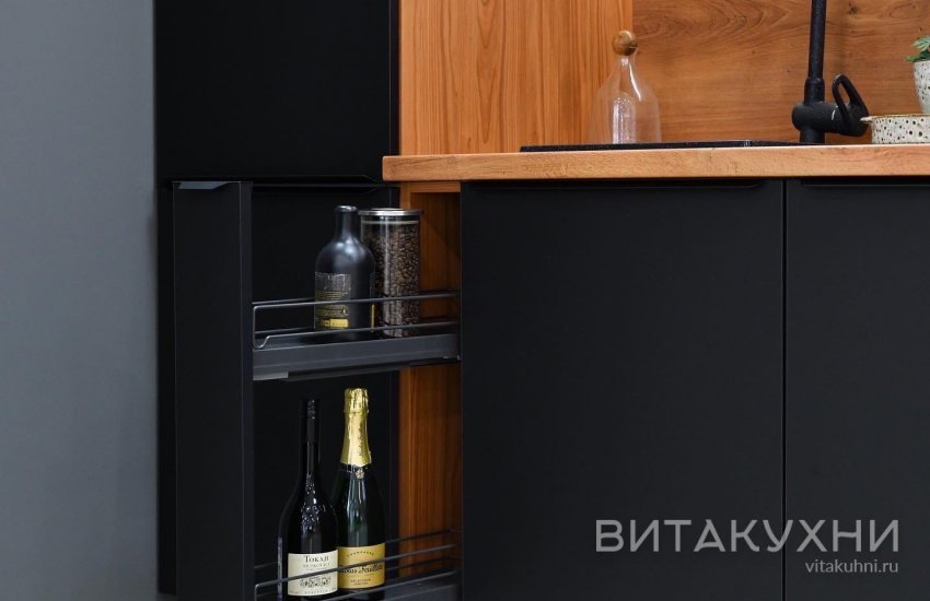 Кухня Батлер, Вита Кухни