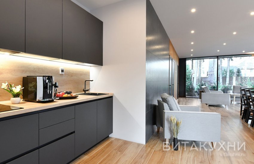 Кухня Готика, Вита Кухни