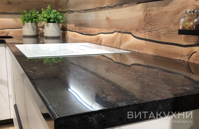 Кухня Маурицио Лайт, Вита Кухни