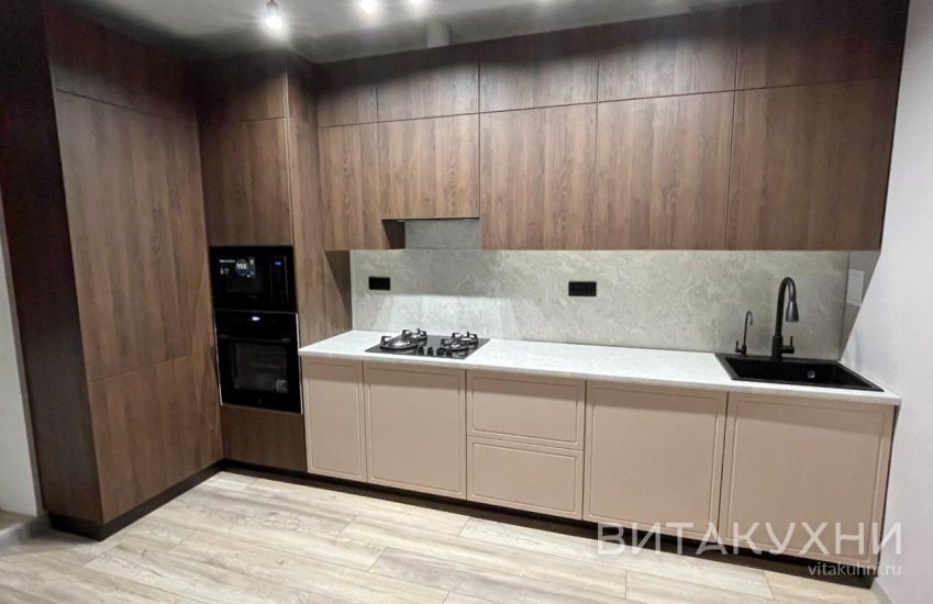 Кухня Мануэль, Вита Кухни