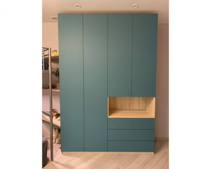 Шкаф распашной Милан 1