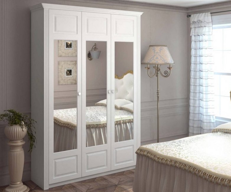 Шкаф распашной Жасмин 4